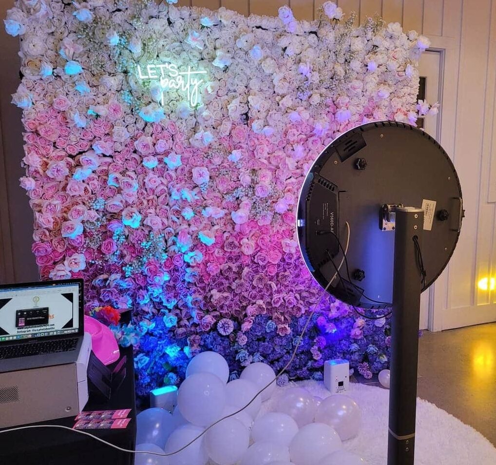 Open-Air Photo Booth Rental Service in Atlanta, GA